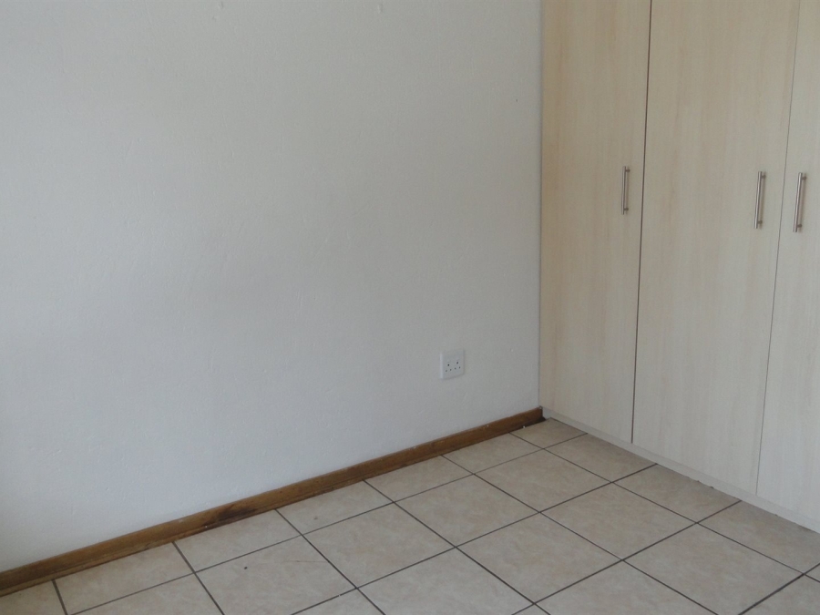 2 Bedroom Property for Sale in Potchefstroom North West